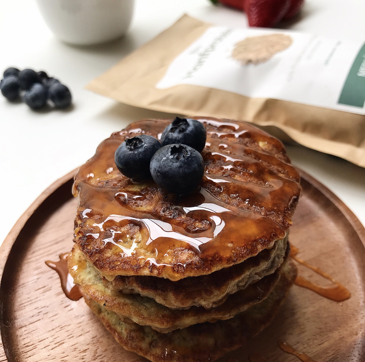 Glutenfri hampprotein pandekager med banan