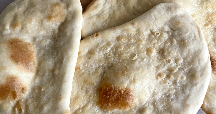 Vegansk naan med surdej